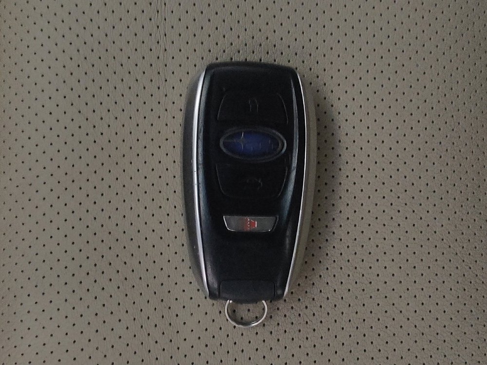 Used 2015 Subaru Legacy 3.6R Limited image 32