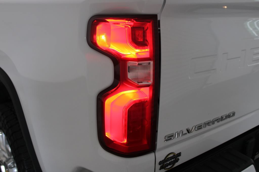 Used 2021 Chevrolet Silverado 2500 High Country w/ Z71 Off-Road Package AWD/4WD image 61