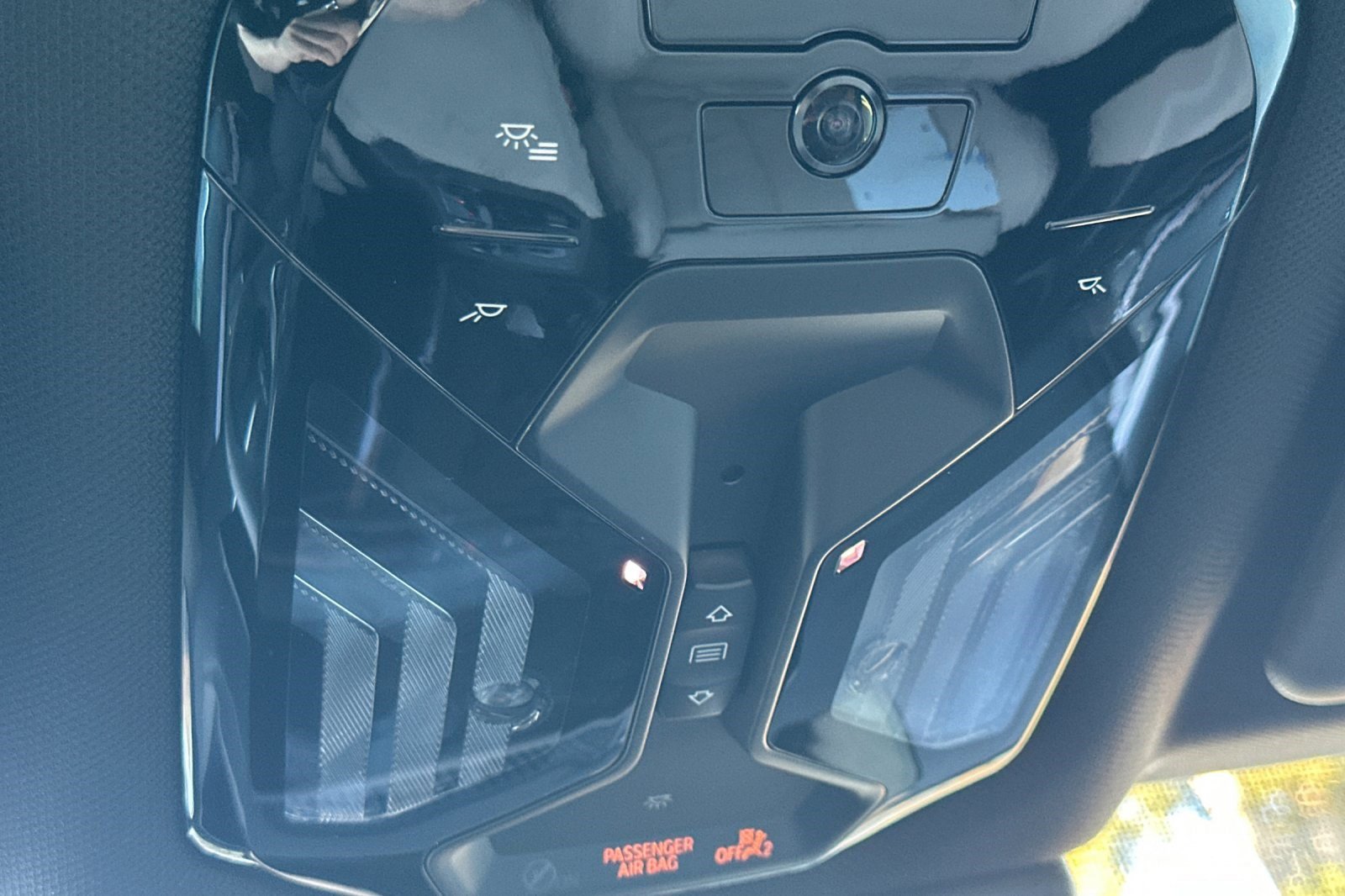 Used 2025 BMW X3 xDrive30i w/ Premium Package image 22