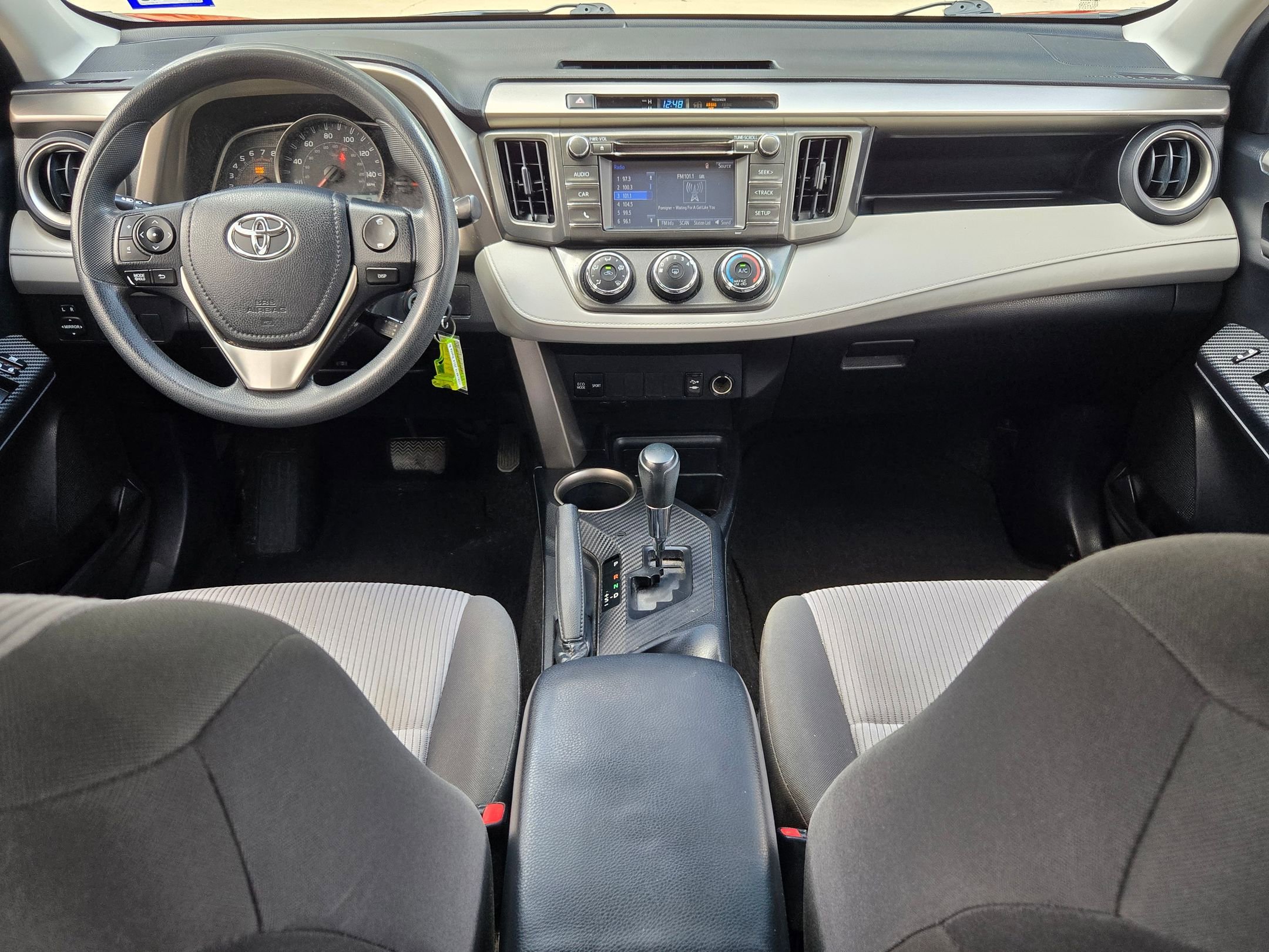 Used 2014 Toyota RAV4 LE FWD image 15