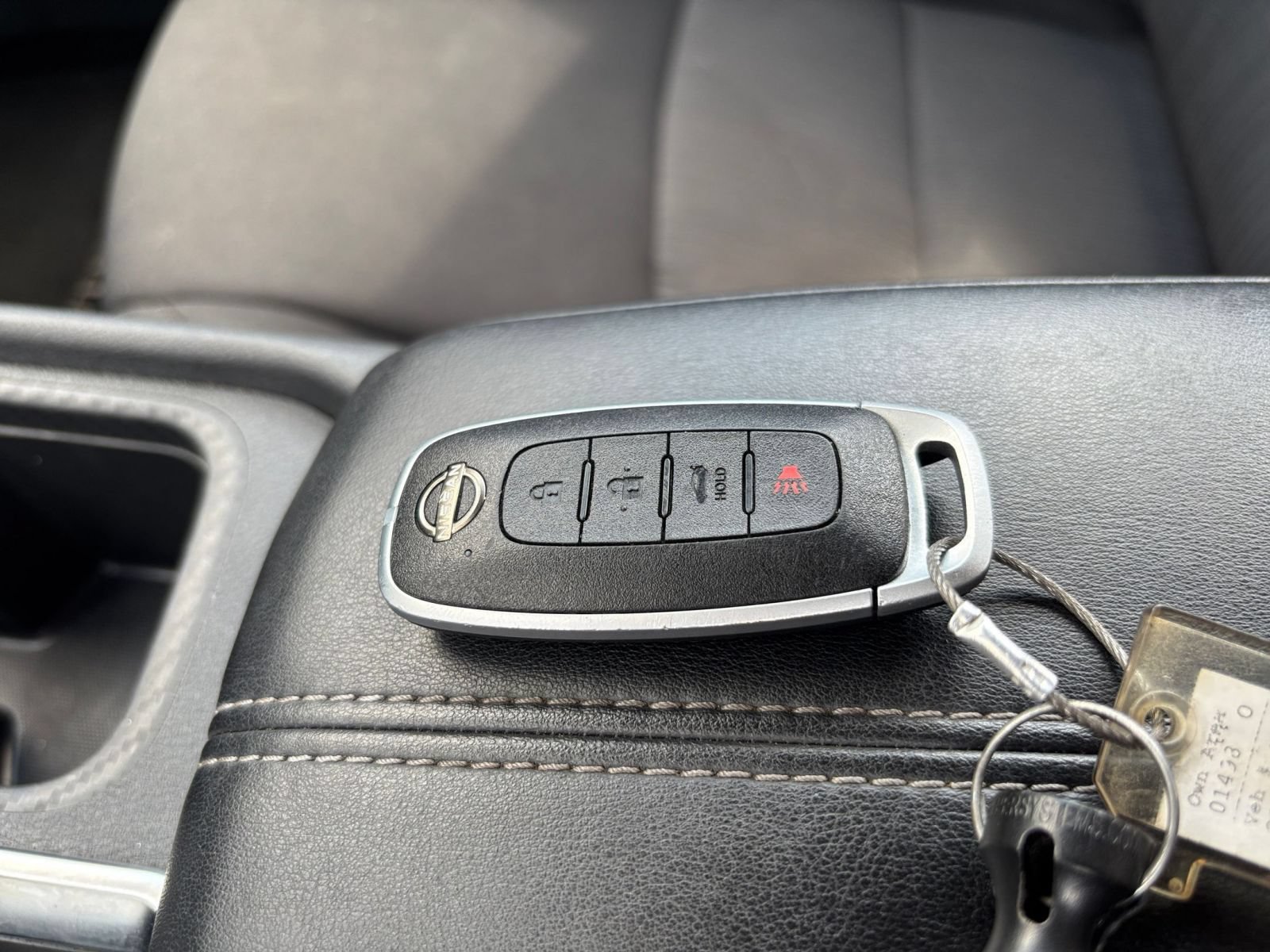 Used 2025 Nissan Sentra SV FWD image 19