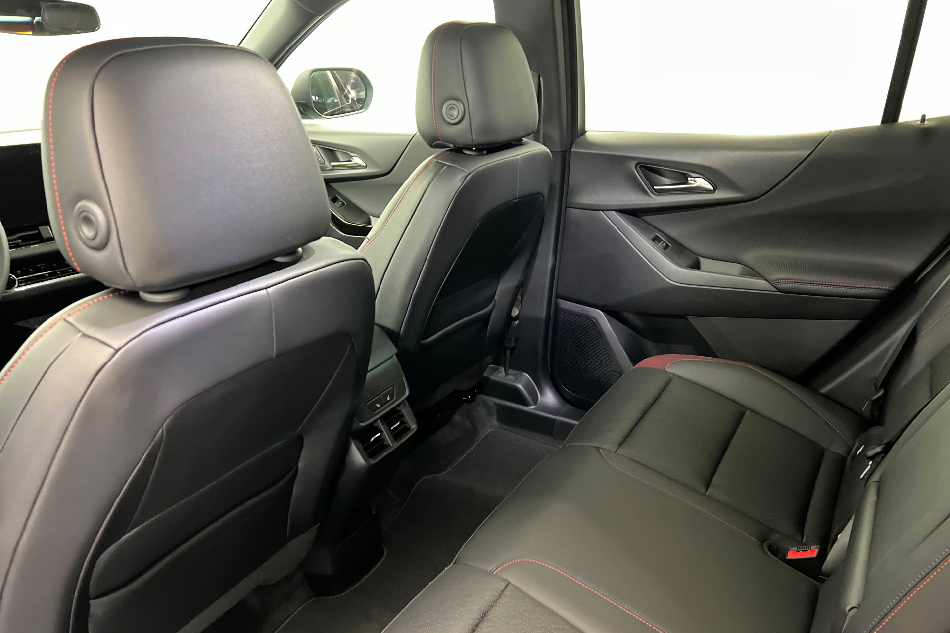 New 2026 Chevrolet Equinox RS w/ Convenience Package III image 20