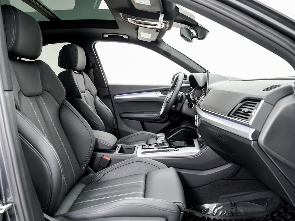 Certified 2022 Audi Q5 2.0T Prestige w/ Prestige Package AWD/4WD image 22