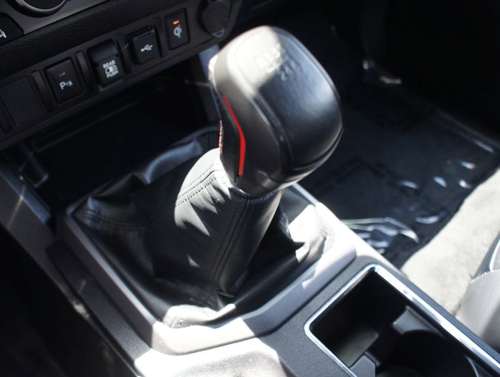 Used 2023 Toyota Tacoma TRD Pro AWD/4WD image 12