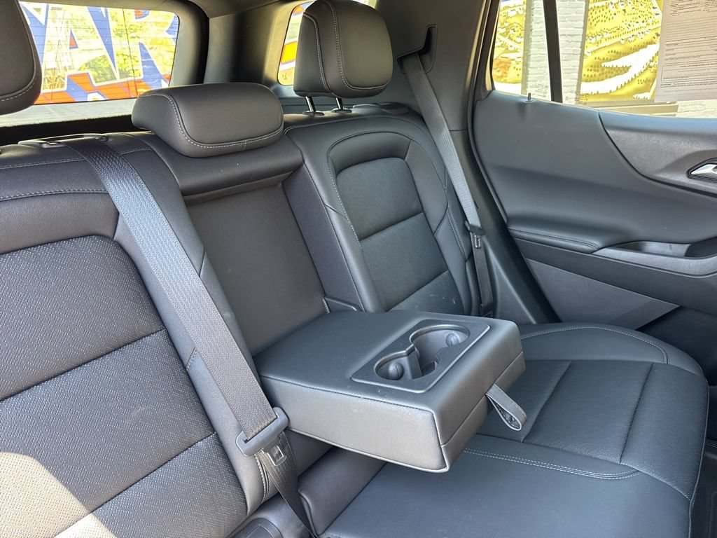 Used 2026 Chevrolet Equinox LT w/ Convenience Package II AWD/4WD image 15