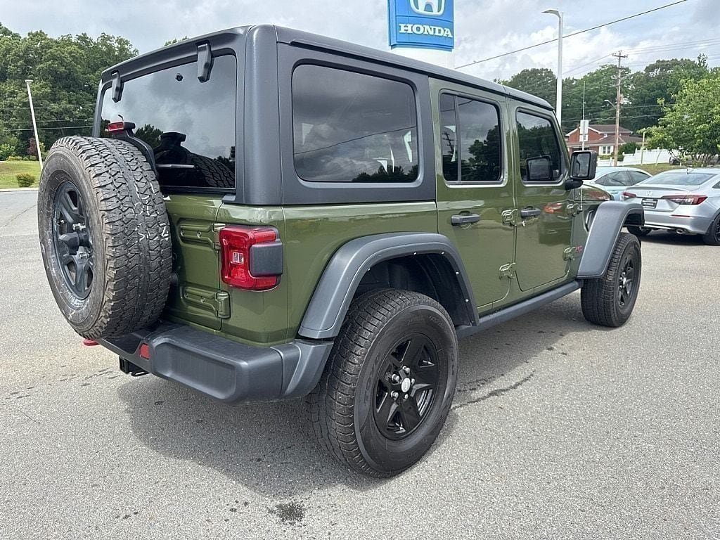 Used 2021 Jeep Wrangler Unlimited Rubicon AWD/4WD image 3