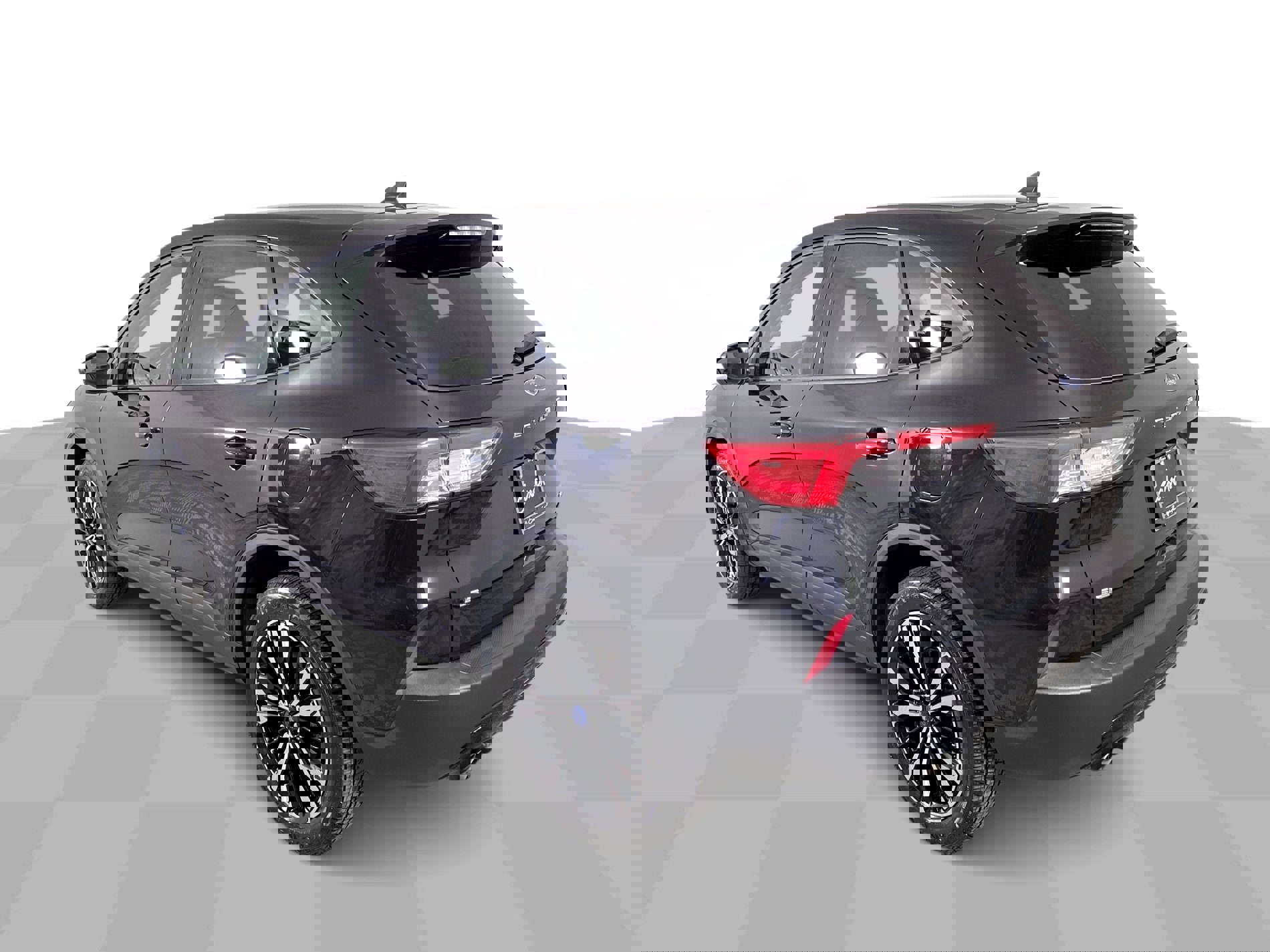 Used 2022 Ford Escape SE w/ SE Sport Appearance Package image 42