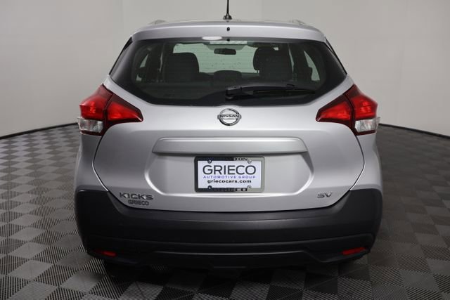 Used 2019 Nissan Kicks SV FWD image 7