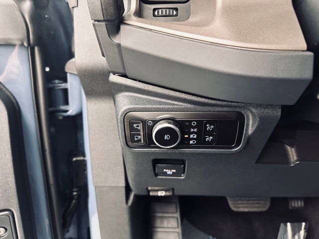 New 2025 Ford Bronco Outer Banks w/ Sasquatch Package image 37