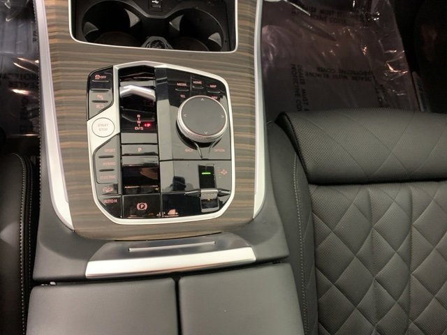 Used 2026 BMW X5 xDrive50e w/ M Sport Package image 13