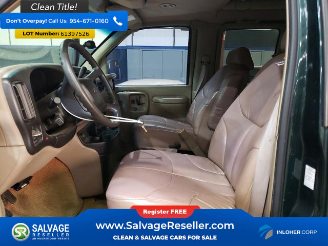 Used 2002 Chevrolet Express 1500 RWD image 9
