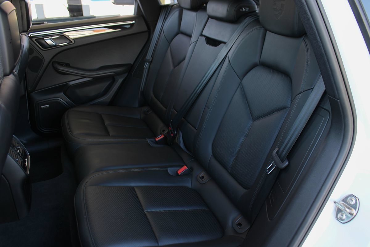 Used 2017 Porsche Macan S AWD/4WD image 21