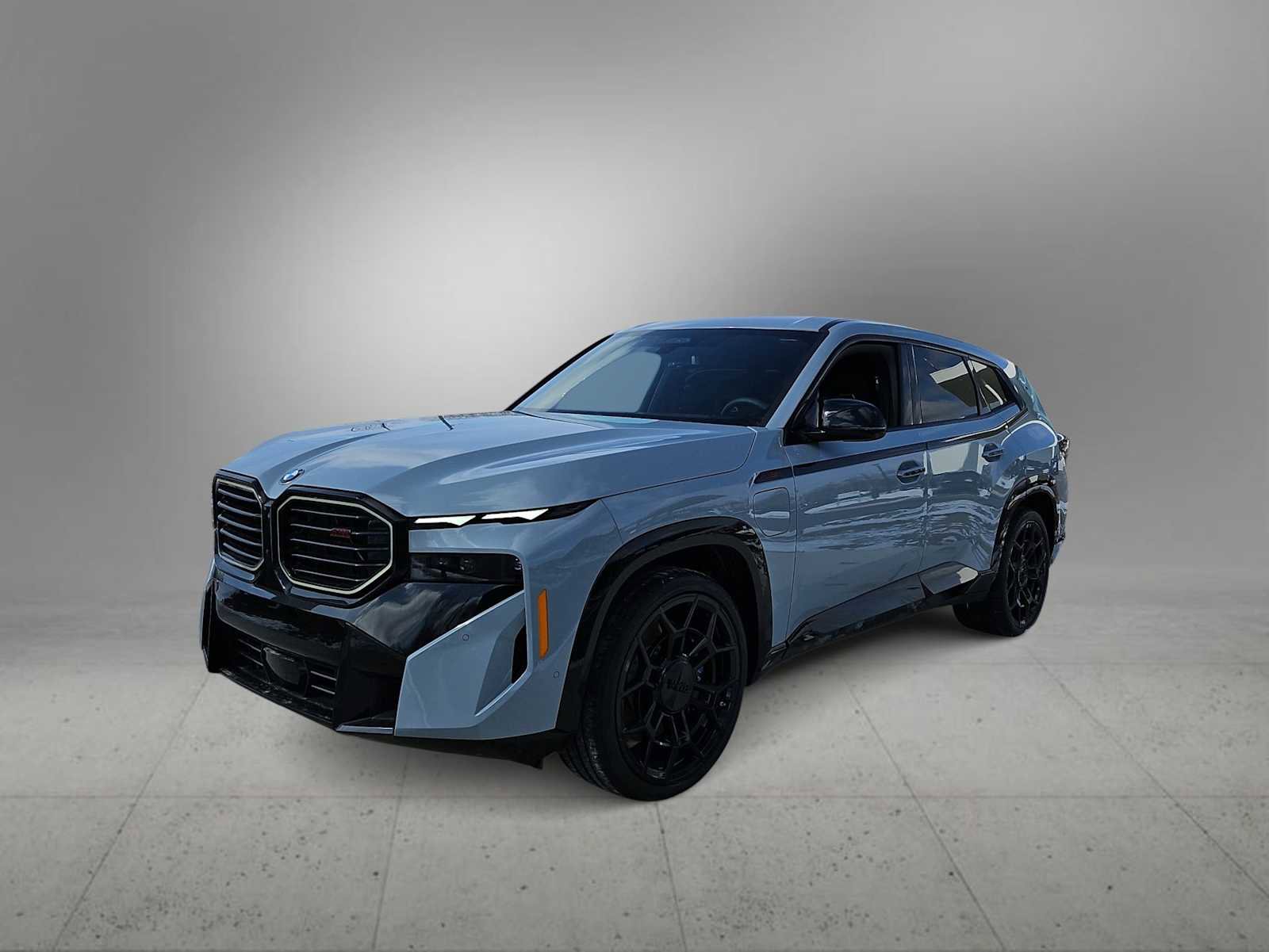 New 2026 BMW XM Label Red image 4