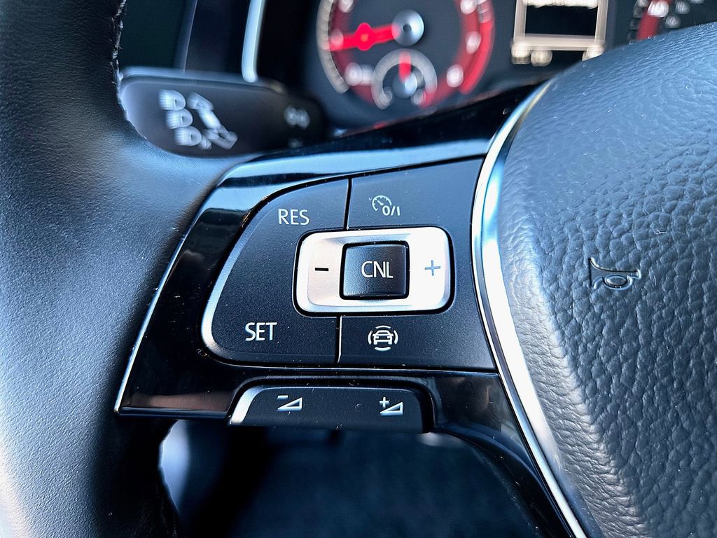 Used 2019 Volkswagen Jetta SE image 11