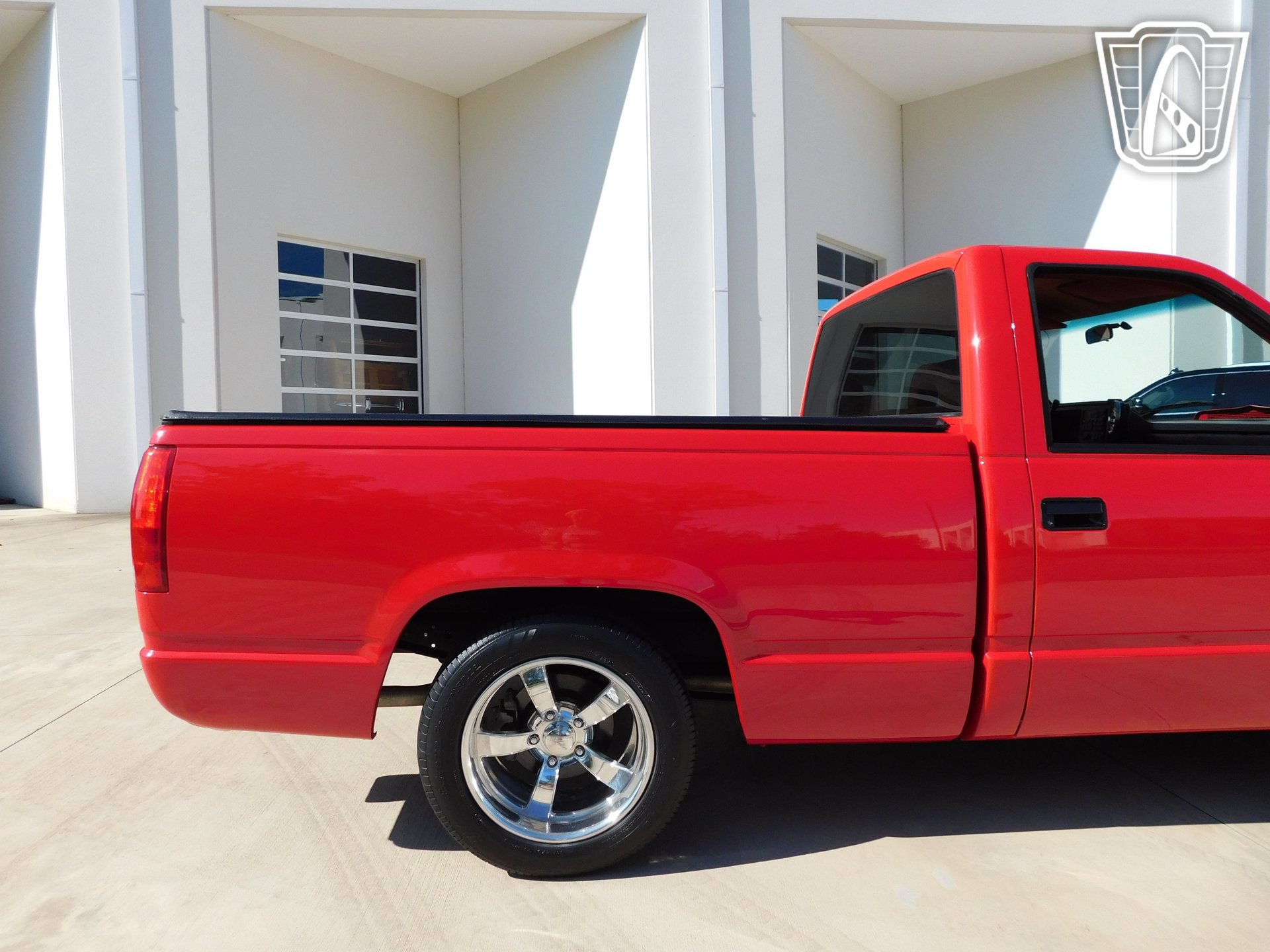 Used 1993 Chevrolet Silverado 1500 2WD Regular Cab image 28