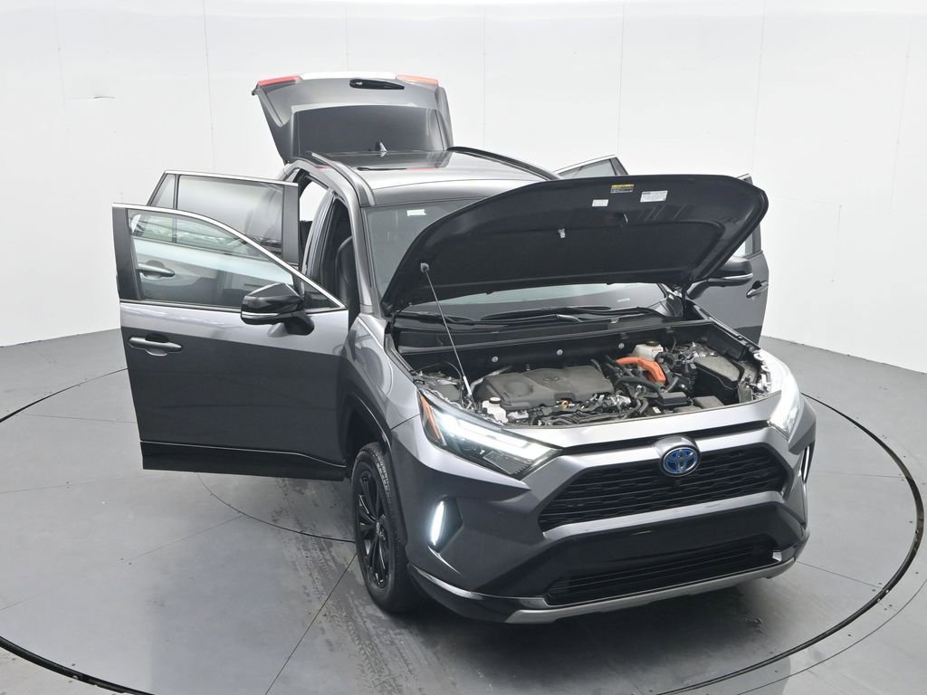 Used 2024 Toyota RAV4 XSE w/ Advanced Technology Package AWD/4WD image 32