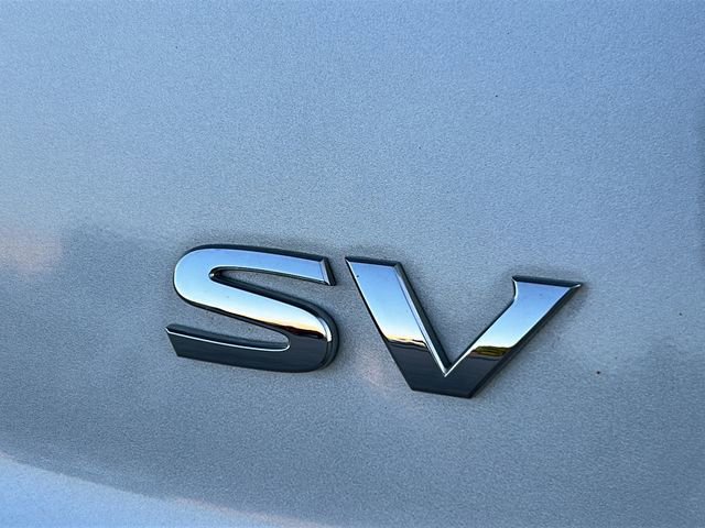 Used 2022 Nissan Rogue SV FWD image 34