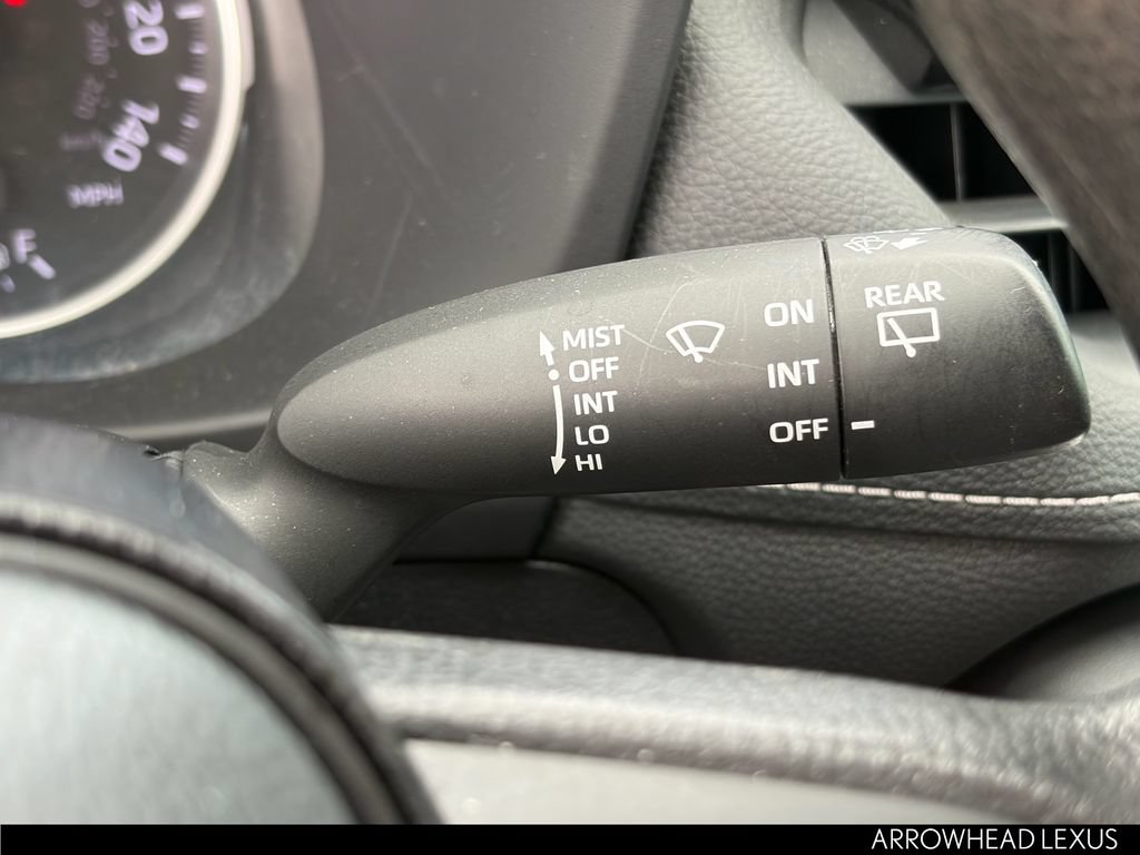 Used 2021 Toyota RAV4 LE w/ Carpet Mat Package (TMS) FWD image 18