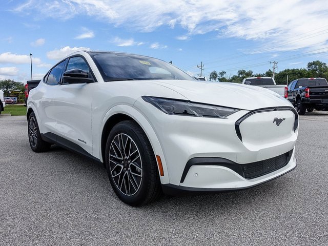 New 2025 Ford Mustang Mach-E Premium image 13
