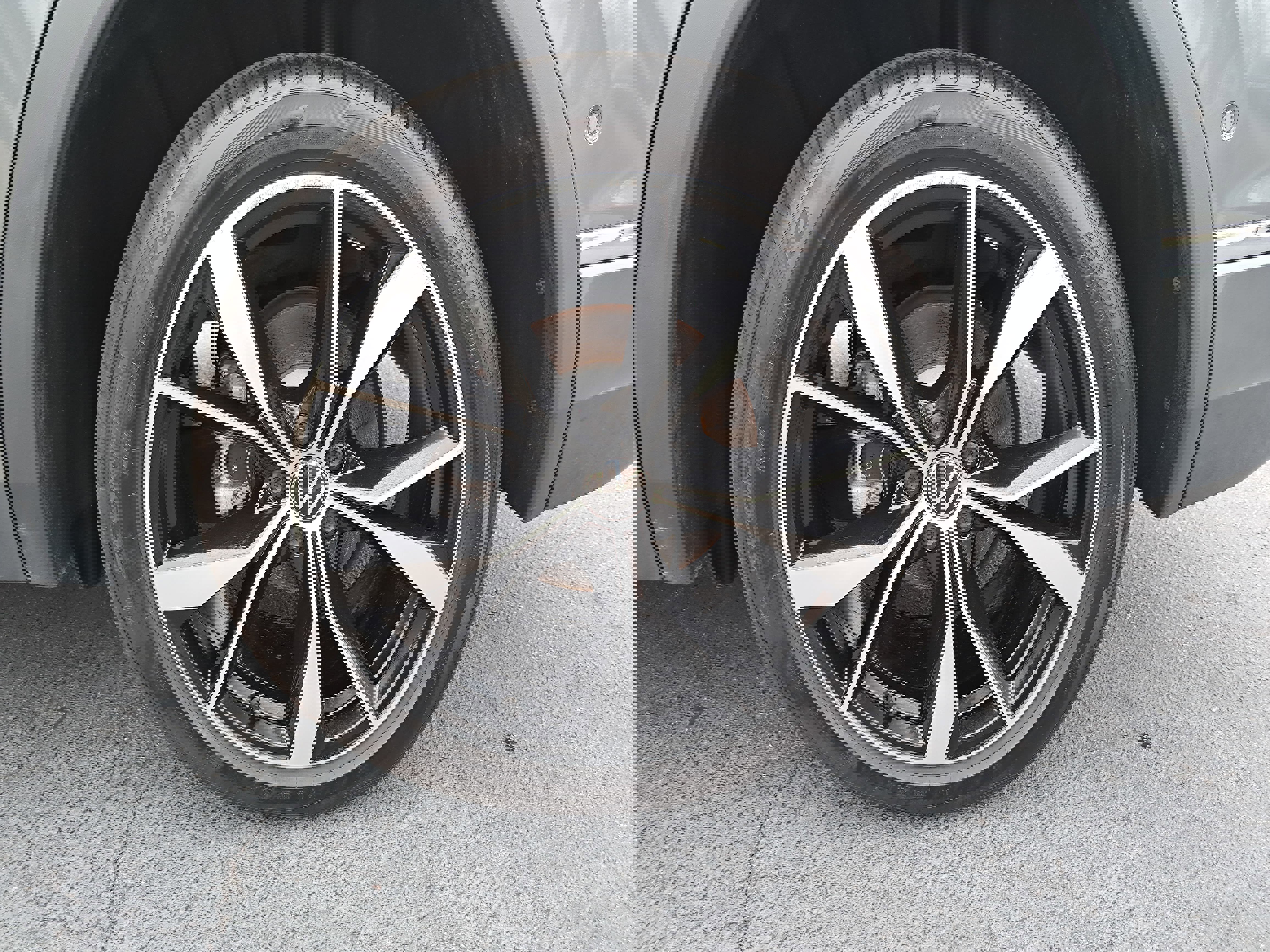 Certified 2024 Volkswagen Tiguan SEL R-Line image 32