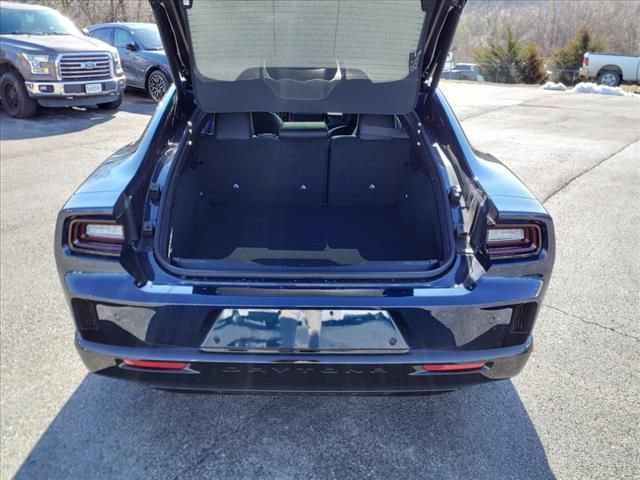 Used 2024 Dodge Charger Daytona R/T w/ Plus Group AWD/4WD image 8