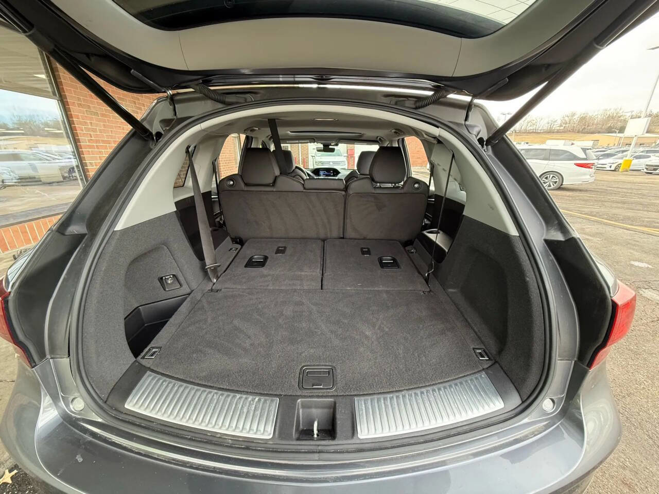 Used 2019 Acura MDX SH-AWD image 27