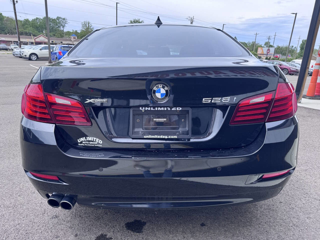 Used 2016 BMW 528i xDrive Sedan AWD/4WD image 6