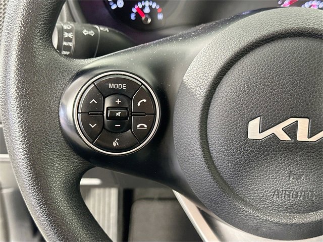 Used 2022 Kia Soul LX image 19