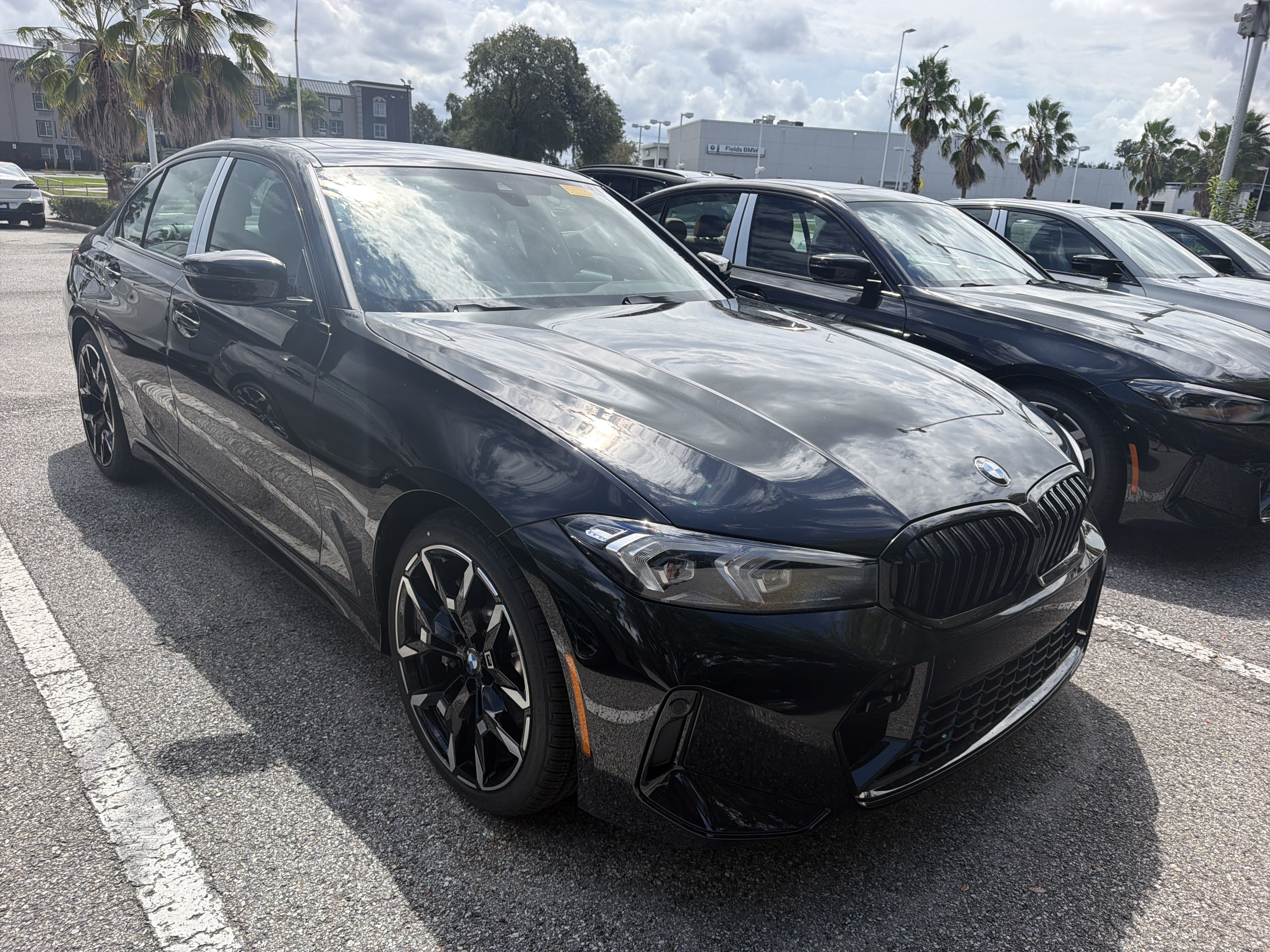 New 2026 BMW 330i Sedan w/ M Sport Package
