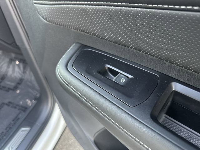 Used 2025 Volkswagen Atlas SE w/ Black Wheel Package image 31