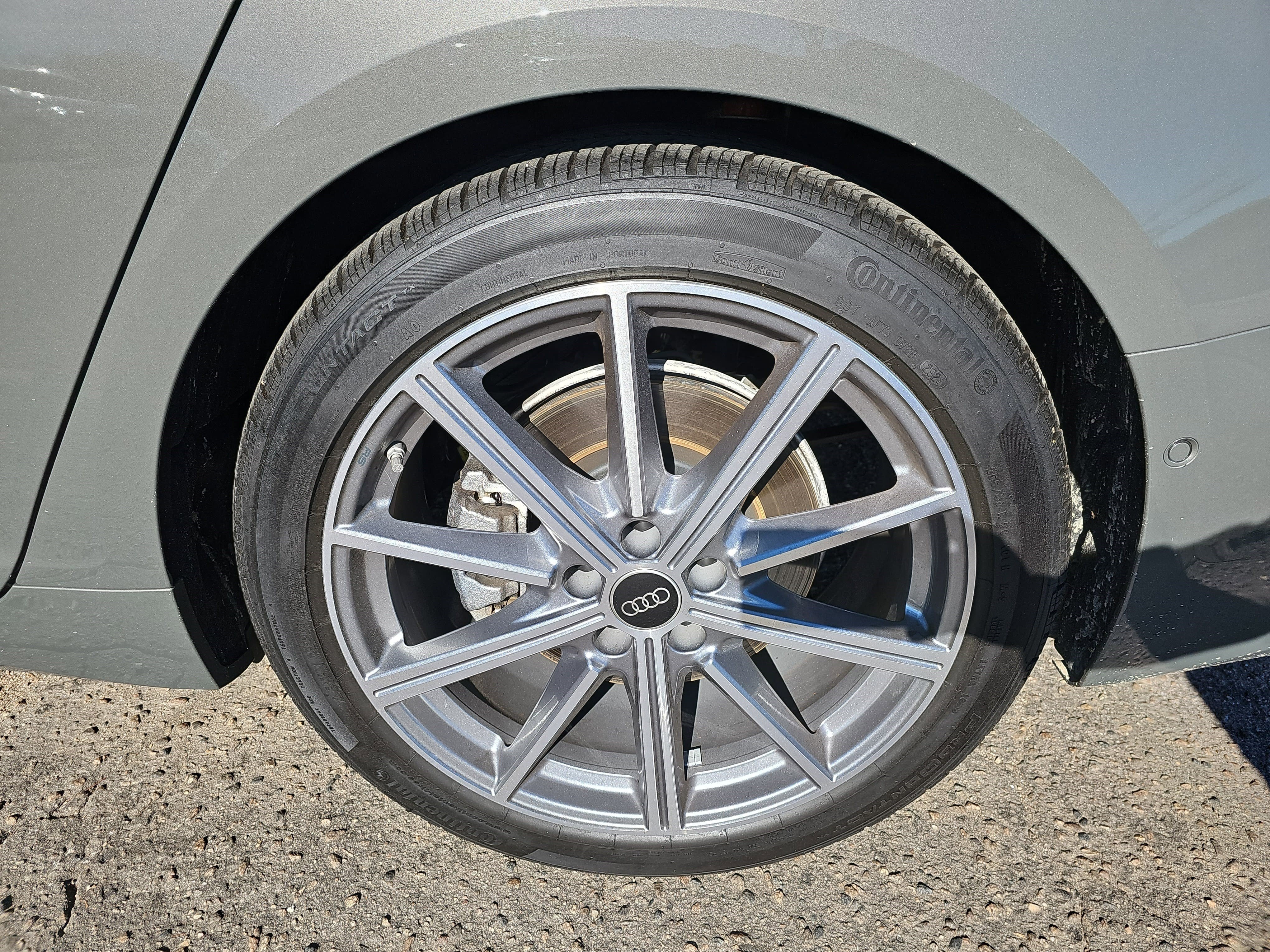 Used 2025 Audi A6 Premium Plus image 35