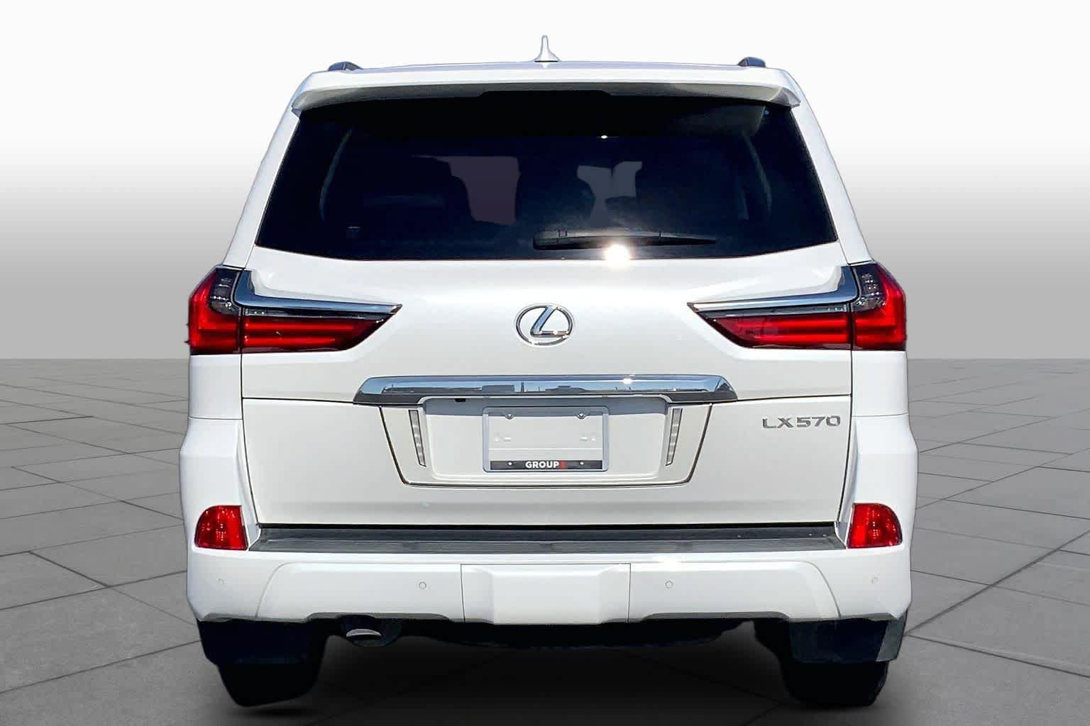 Used 2019 Lexus LX 570 4WD w/ Luxury Package image 5