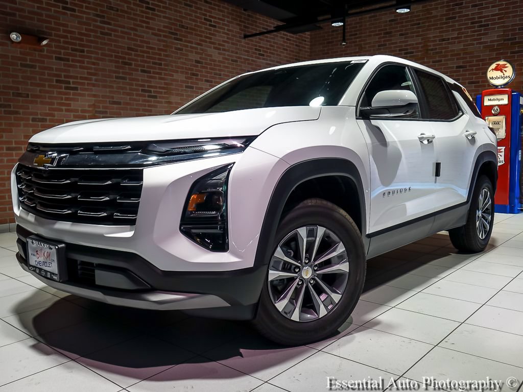 New 2027 Chevrolet Equinox LT w/ Convenience Package II FWD image 2