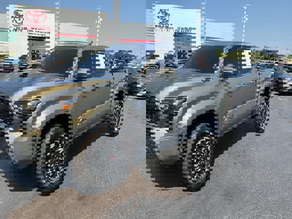 Used 2025 Toyota Tacoma TRD Sport