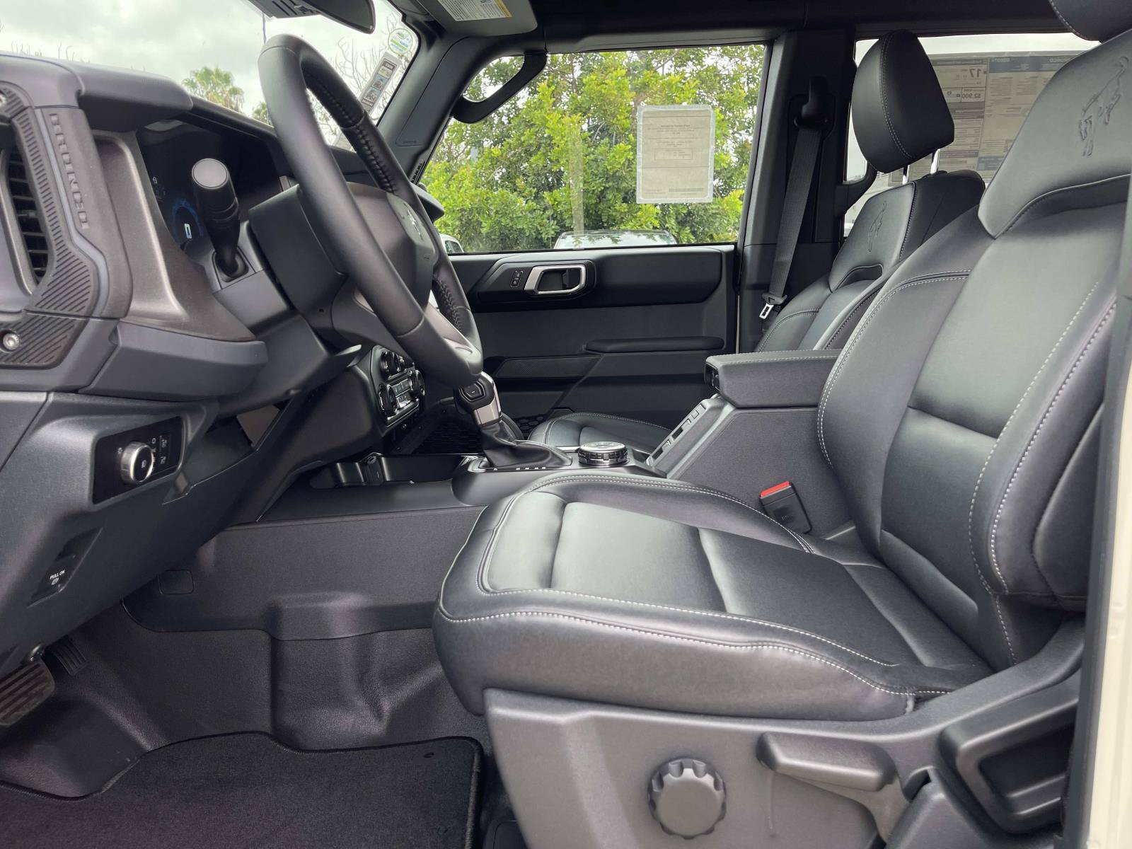 New 2026 Ford Bronco Badlands AWD/4WD image 17