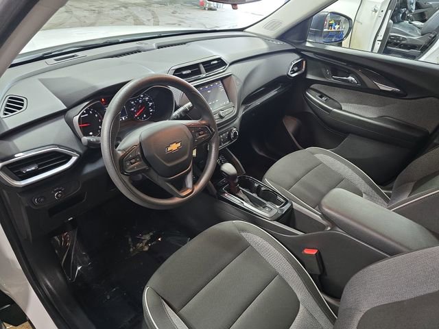 Used 2023 Chevrolet TrailBlazer LS image 17