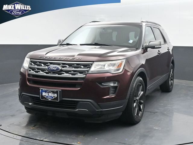 Used 2019 Ford Explorer XLT w/ Equipment Group 202A FWD image 3