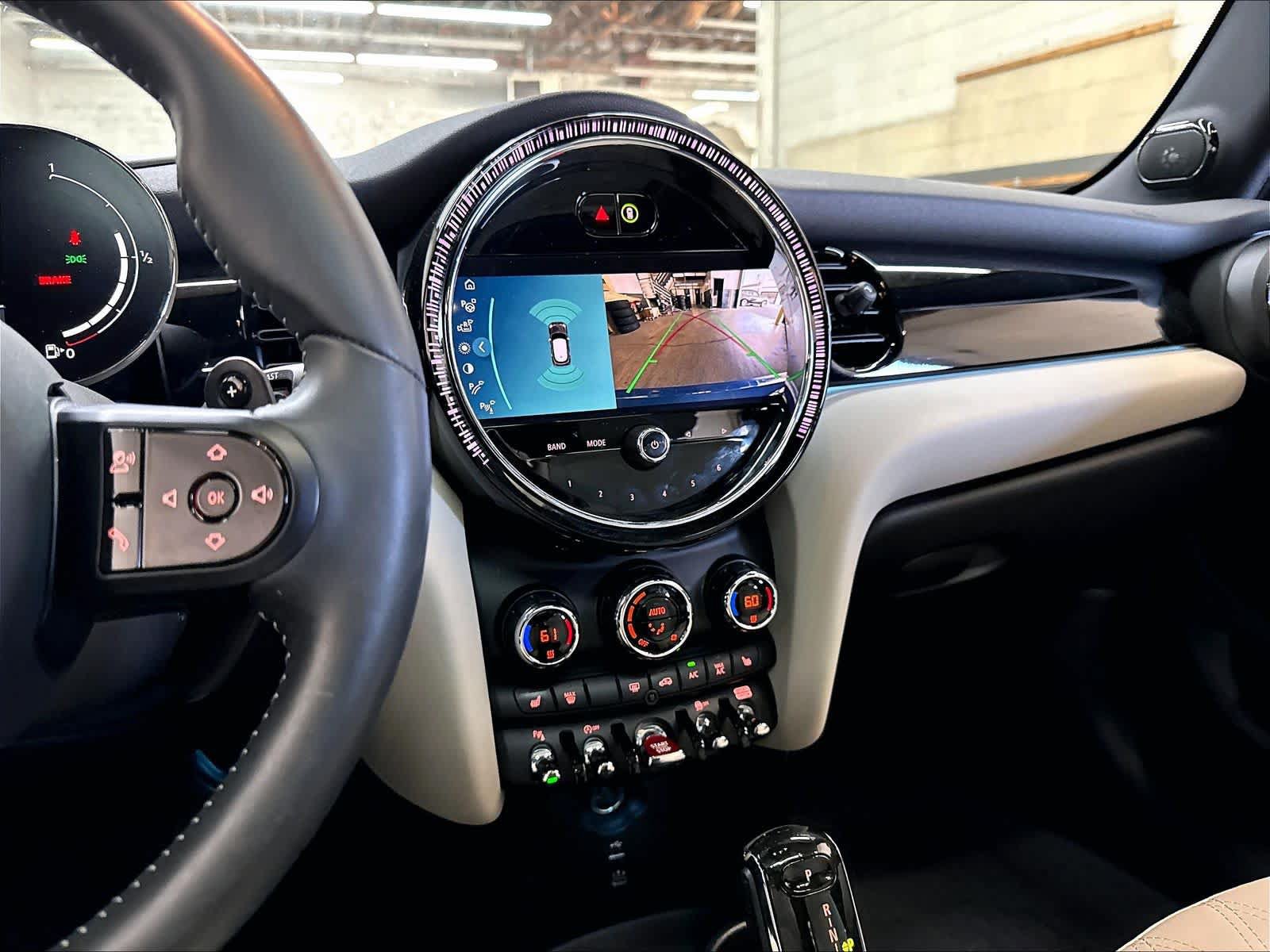 Used 2024 MINI Cooper S FWD image 9