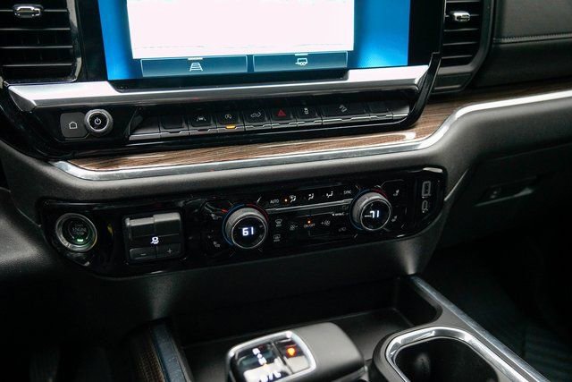 Used 2024 Chevrolet Silverado 1500 LT Trail Boss w/ Protection Package image 29