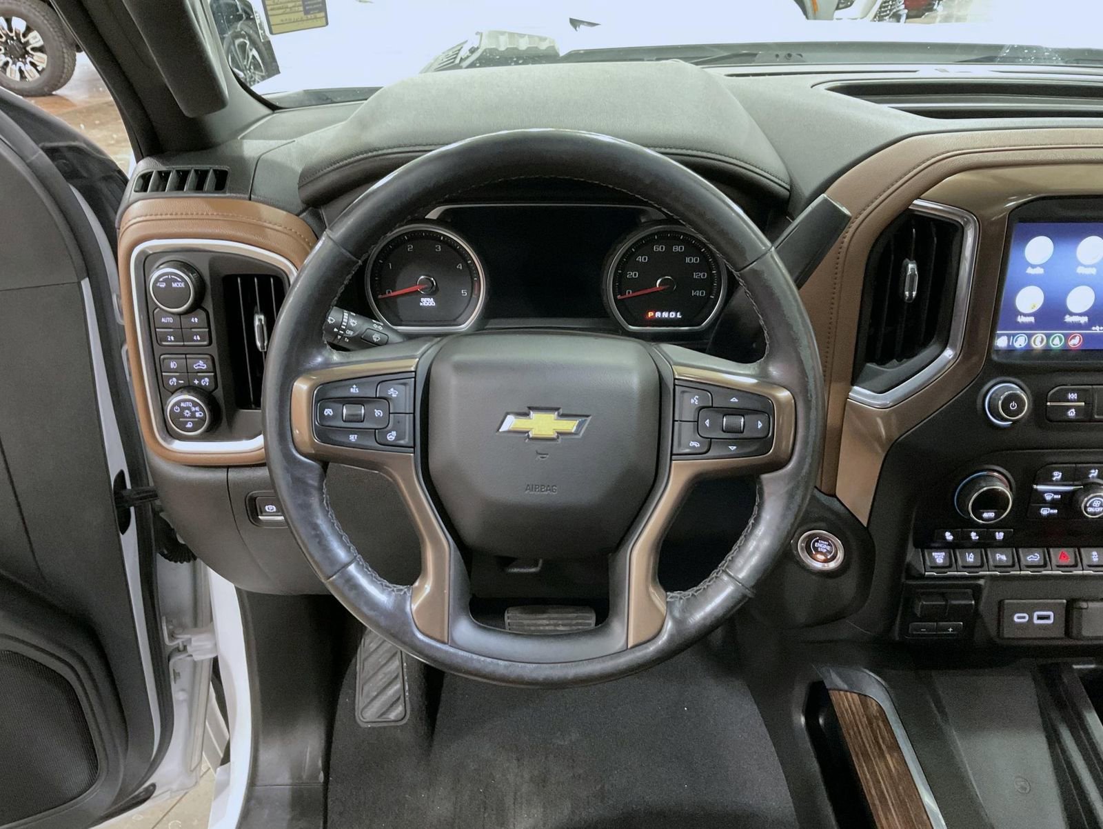 Used 2020 Chevrolet Silverado 2500 High Country w/ Z71 Off-Road Package image 11