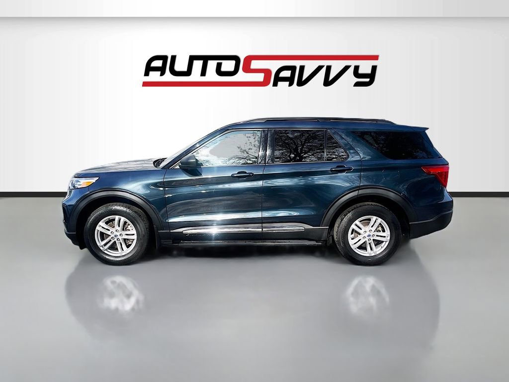 Used 2023 Ford Explorer XLT image 4