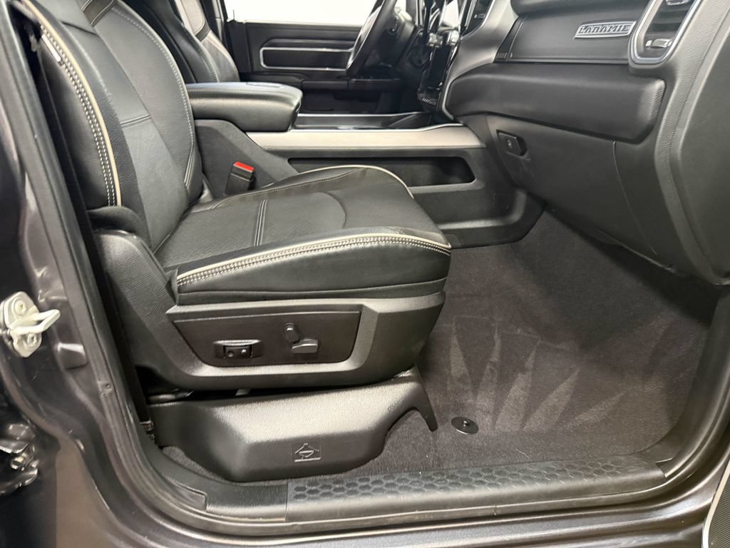 Used 2024 RAM 3500 Laramie w/ Night Edition AWD/4WD image 66