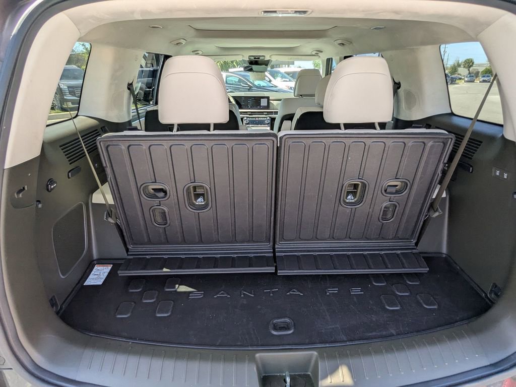 Certified 2025 Hyundai Santa Fe Calligraphy image 6