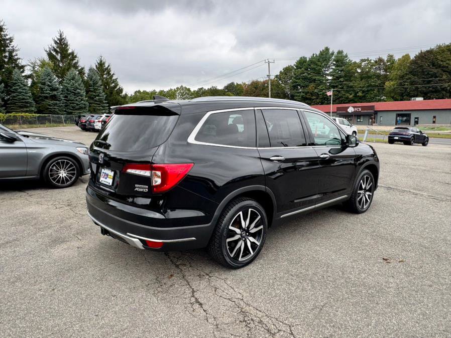 Used 2022 Honda Pilot Touring image 6