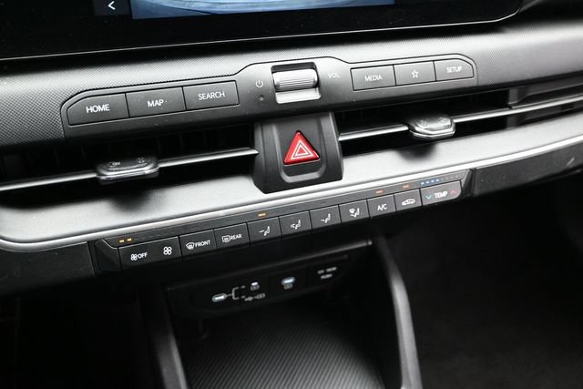 Used 2025 Kia K4 FWD image 37
