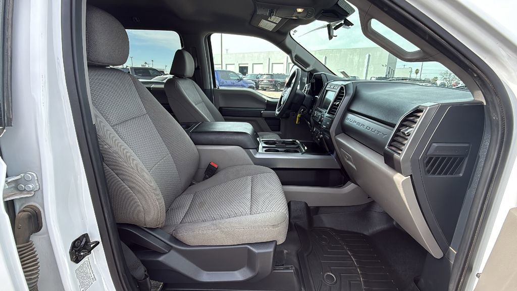 Used 2022 Ford F450 XLT w/ XLT Value Package image 27