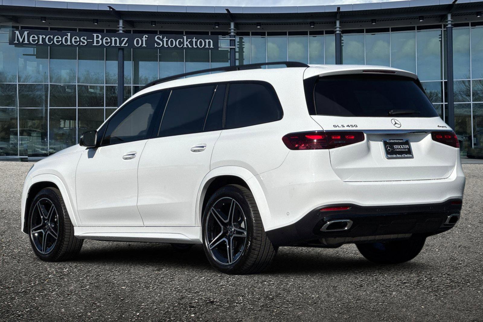 New 2026 Mercedes-Benz GLS 450 4MATIC image 6