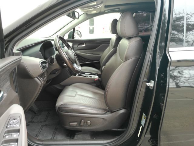 Used 2020 Hyundai Santa Fe SEL w/ Convenience + Premium Package FWD image 16