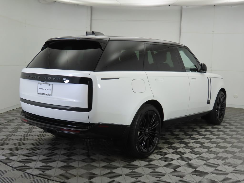 New 2025 Land Rover Range Rover Long Wheelbase SE image 5