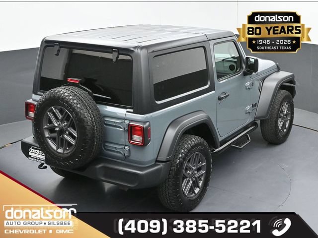 Used 2025 Jeep Wrangler Sport AWD/4WD image 19